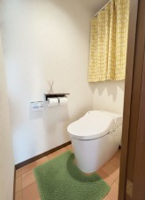 大牟田市本町、マンションのトイレ画像です
