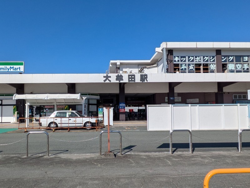 大牟田市本町、マンションの駅画像です