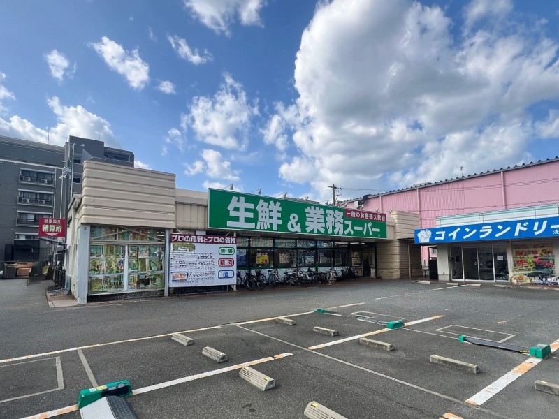 福岡市博多区西春町、中古一戸建てのスーパー画像です