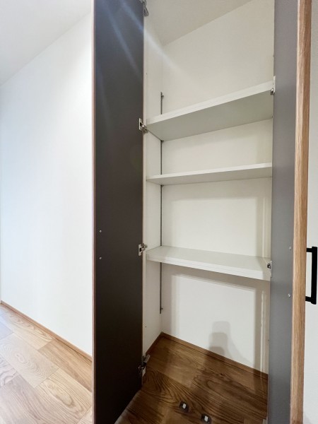 神埼市神埼町本堀、新築一戸建ての収納画像です