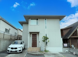 太宰府市高雄、中古一戸建ての外観画像です