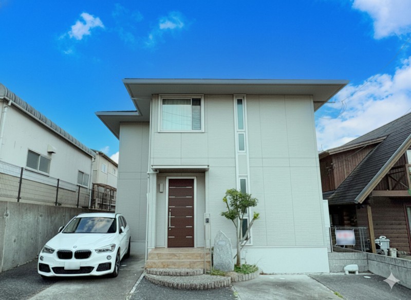 太宰府市高雄、中古一戸建ての外観画像です