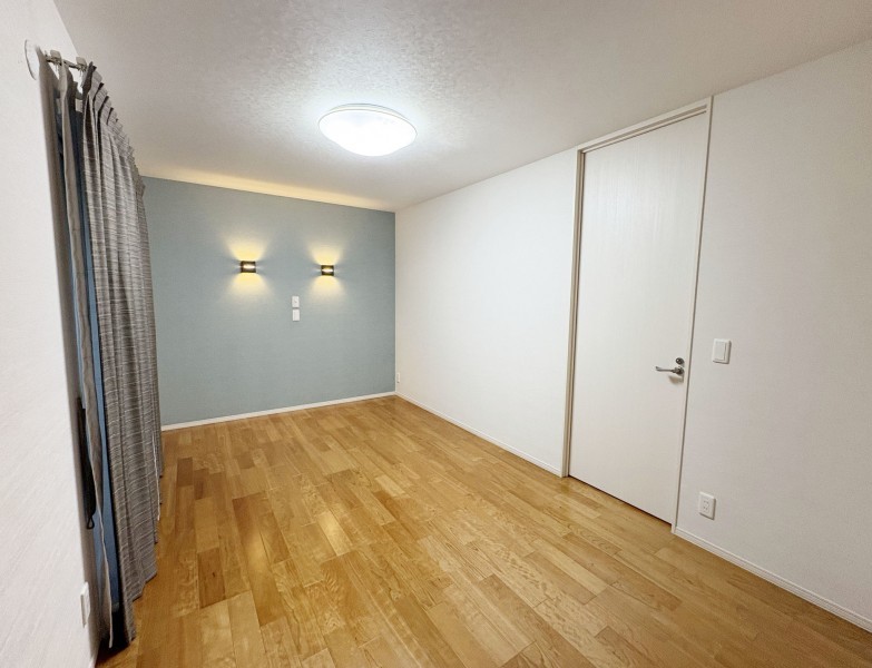 太宰府市高雄、中古一戸建ての寝室画像です