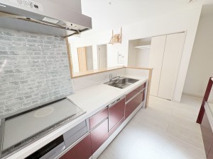 久留米市善導寺町与田、中古一戸建てのキッチン画像です