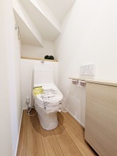 糸島市前原南、新築一戸建てのトイレ画像です