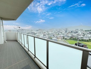 筑紫野市針摺中央、マンションのバルコニー画像です