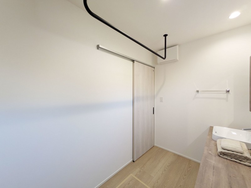 筑紫野市大字筑紫、新築一戸建ての洗面画像です