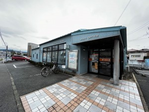 筑紫野市大字筑紫、新築一戸建ての郵便局画像です