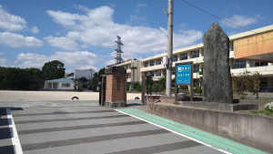 筑紫野市桜台、土地の小学校画像です