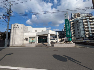 久留米市津福今町、新築一戸建ての銀行画像です