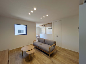 久留米市津福今町、新築一戸建ての居間画像です
