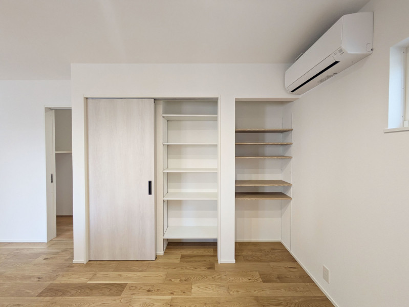 久留米市津福今町、新築一戸建ての収納画像です