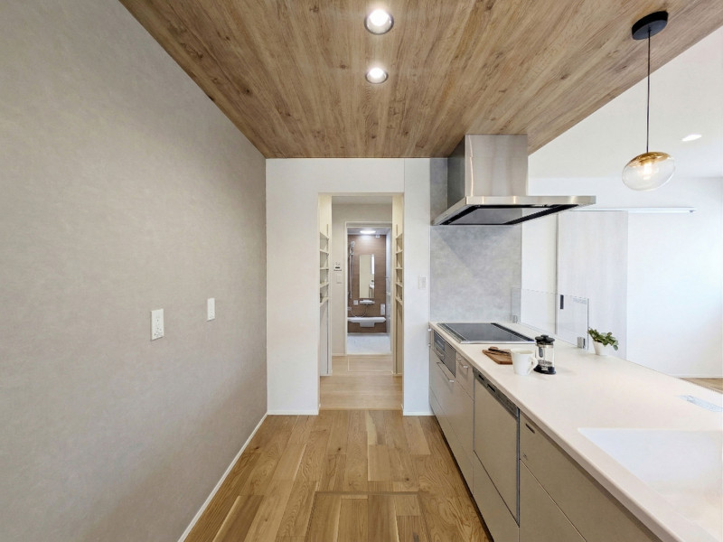 久留米市津福今町、新築一戸建てのキッチン画像です