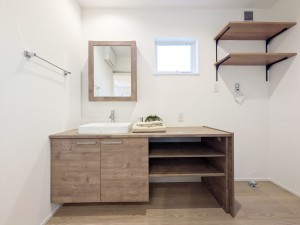 朝倉郡筑前町東小田、新築一戸建ての洗面画像です