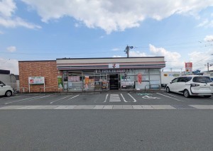 朝倉郡筑前町東小田、新築一戸建てのコンビニ画像です