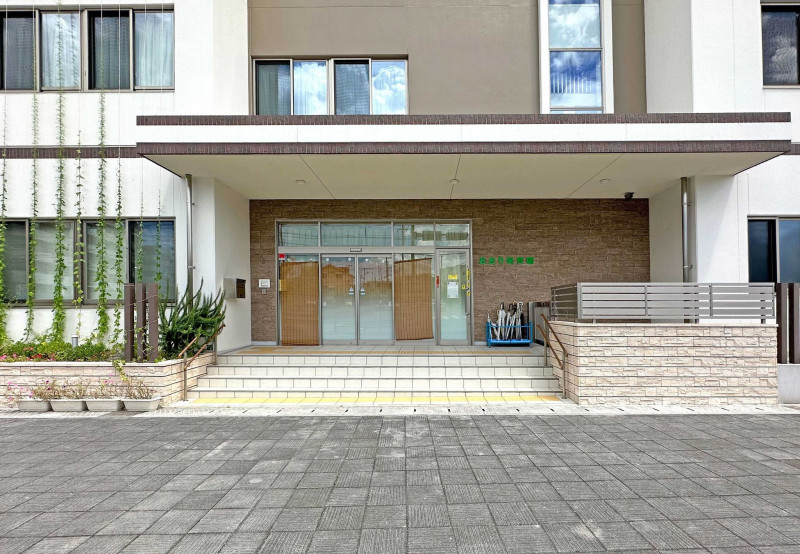 大野城市上大利、土地の幼稚園・保育園画像です