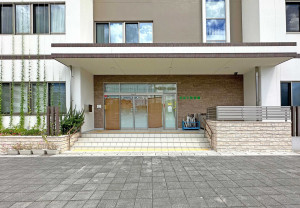 大野城市上大利、土地の幼稚園・保育園画像です