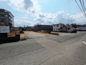 大野城市上大利、土地の前面道路を含む現地写真画像です