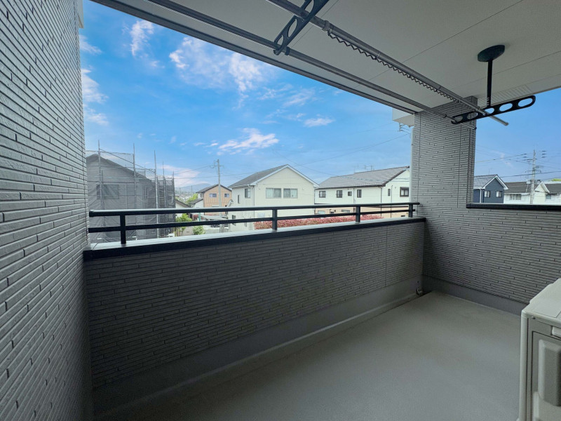飯塚市菰田西、中古一戸建てのバルコニー画像です