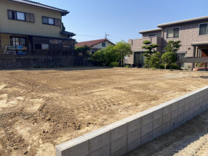 宗像市葉山、土地の前面道路を含む現地写真画像です