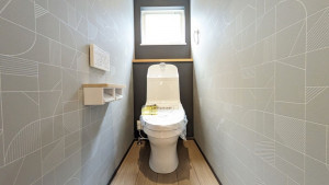 宗像市葉山、新築一戸建てのトイレ画像です