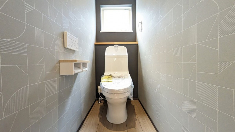 宗像市葉山、新築一戸建てのトイレ画像です