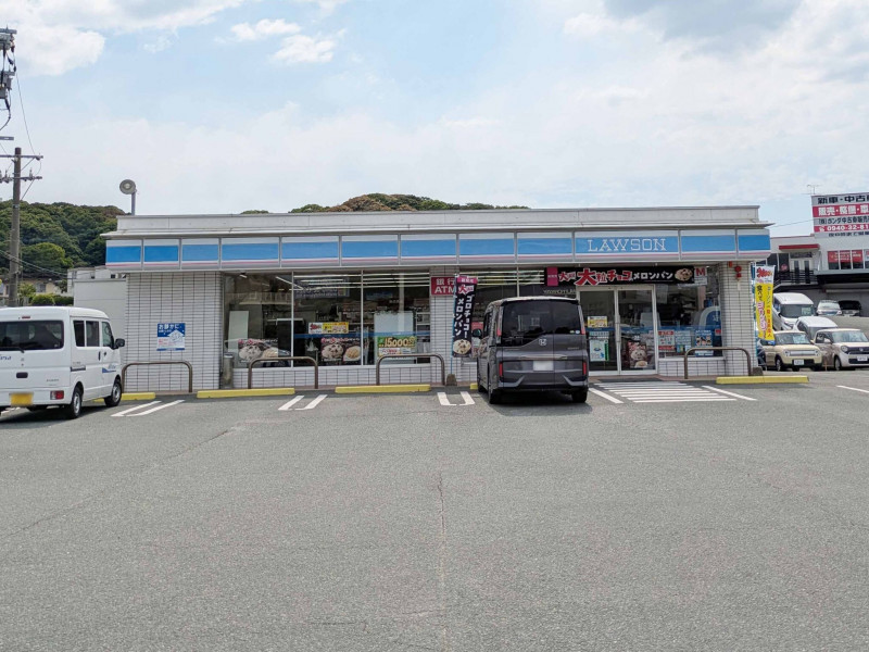 宗像市葉山、新築一戸建てのコンビニ画像です