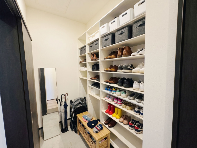 糟屋郡粕屋町原町、中古一戸建ての収納画像です