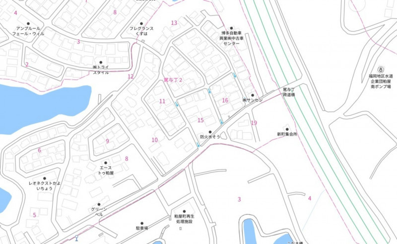 糟屋郡粕屋町駕与丁、土地の地図画像です