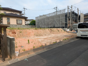 太宰府市坂本、土地の前面道路を含む現地写真画像です