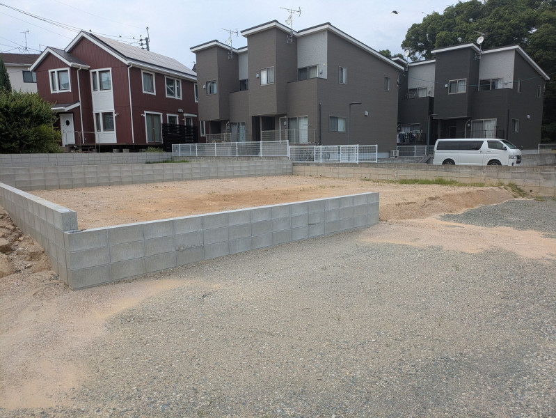 太宰府市坂本、土地の前面道路を含む現地写真画像です