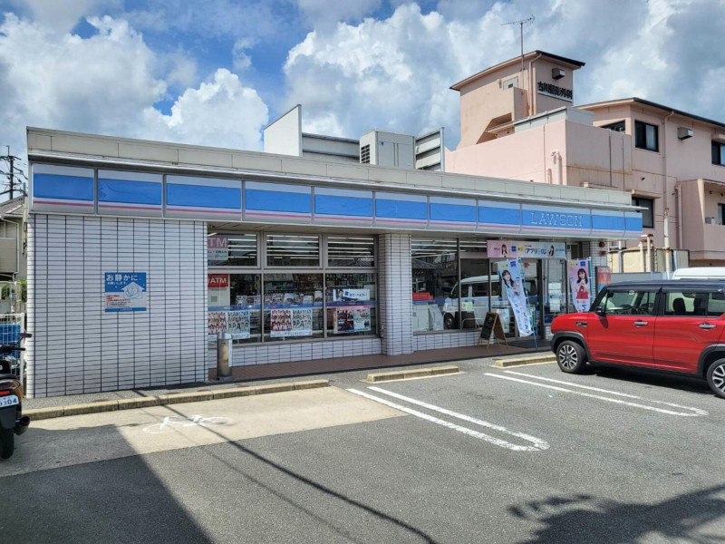 小郡市大板井、土地のコンビニ画像です