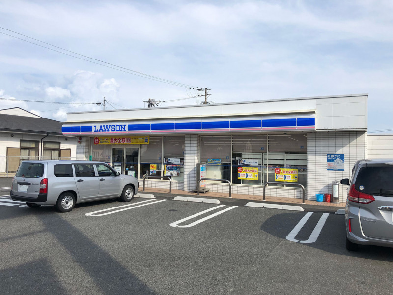 神埼郡吉野ヶ里町豆田、新築一戸建てのコンビニ画像です