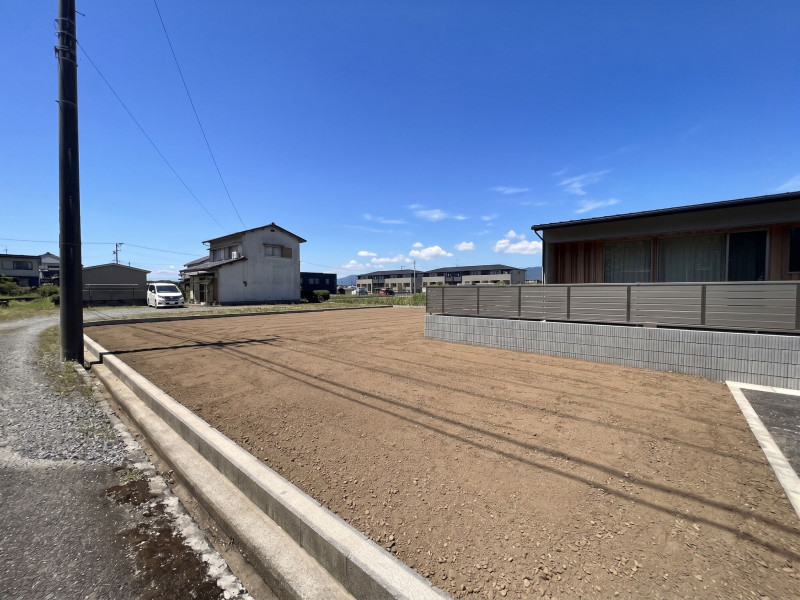 三養基郡みやき町大字江口、土地の前面道路を含む現地写真画像です