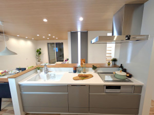 大野城市乙金、新築一戸建てのキッチン画像です