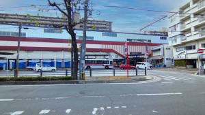 福岡市南区若久、土地の駅画像です