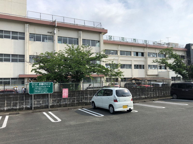 神埼郡吉野ヶ里町立野、新築一戸建ての小学校画像です