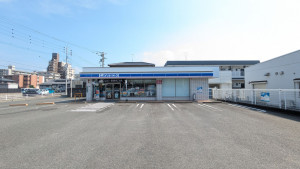 糸島市、新築一戸建てのコンビニ画像です