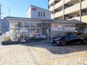 糸島市、新築一戸建ての郵便局画像です