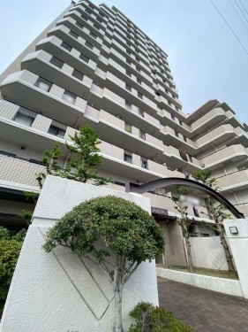 刈谷市野田町陣戸池、マンションの外観画像です