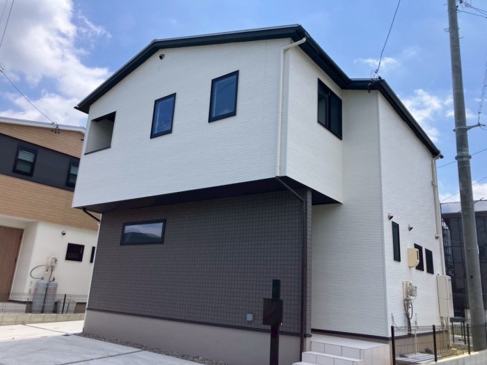 刈谷市野田町北屋敷の一戸建ての画像です