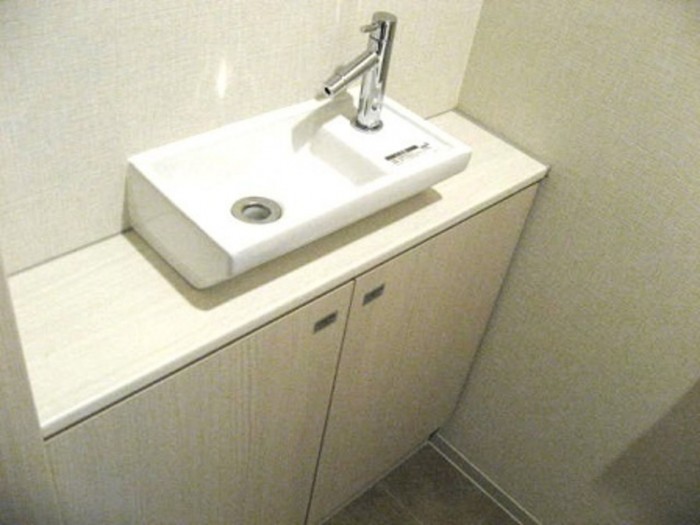 刈谷市大正町３丁目のマンションの画像です