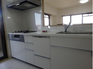 刈谷市野田町馬池のマンションの画像です