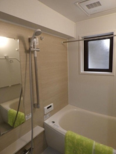 刈谷市野田町馬池のマンションの画像です