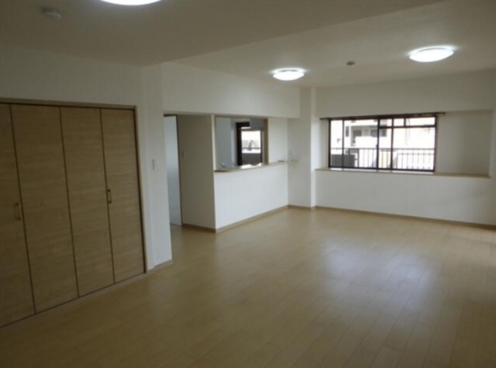 刈谷市野田町馬池のマンションの画像です