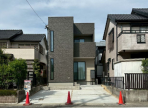 刈谷市松栄町３丁目の一戸建ての画像です