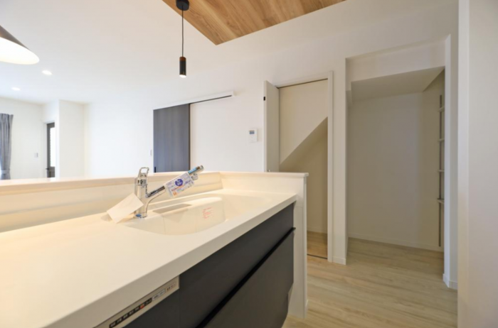 刈谷市松栄町３丁目の一戸建ての画像です