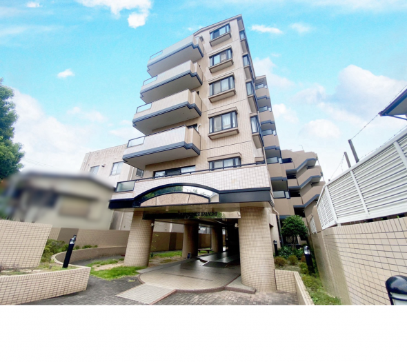 知立市西町西のマンションの画像です