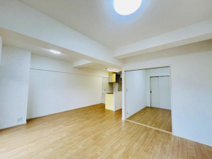 刈谷市板倉町３丁目のマンションの画像です