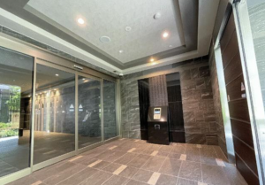 刈谷市南桜町２丁目のマンションの画像です